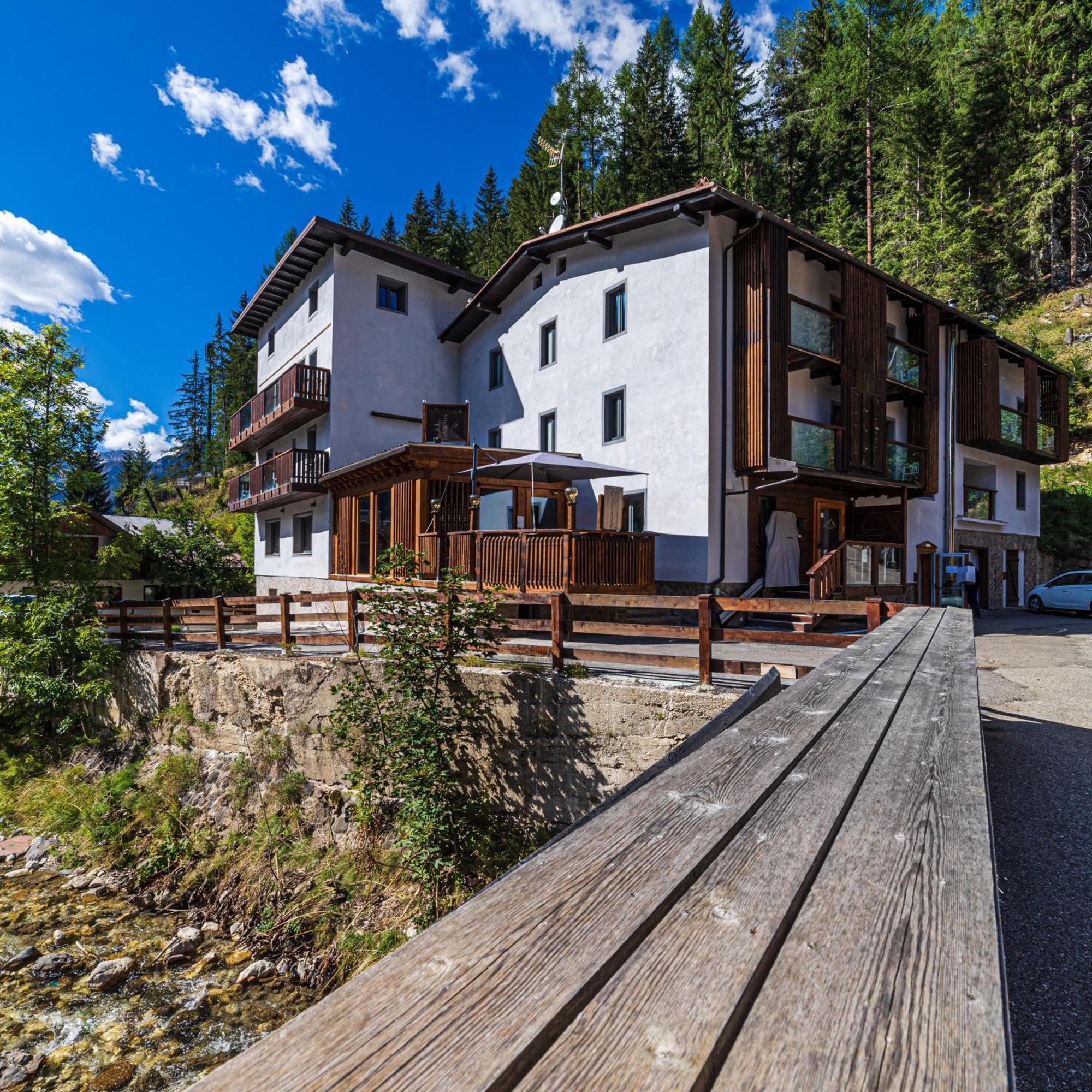 Chalet Margoni Canazei Exterior photo